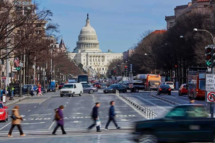 shutterstock_1081016648 United States Capitol viewed down a busy city street